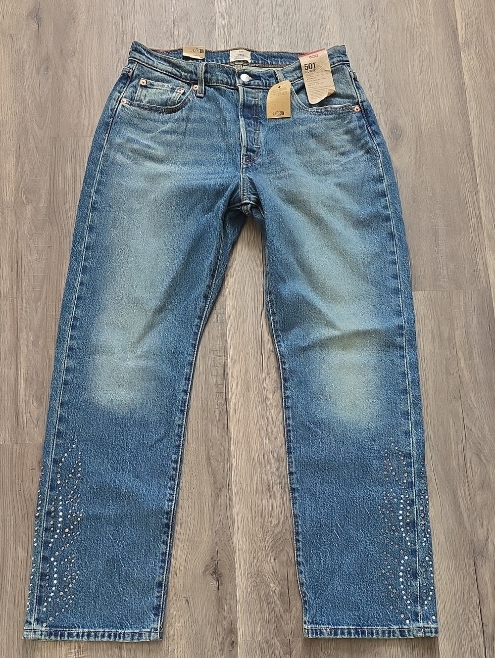 Levi's 501 Curve Women's Straight Jeans in Medium Blue 32 x 30 NWT